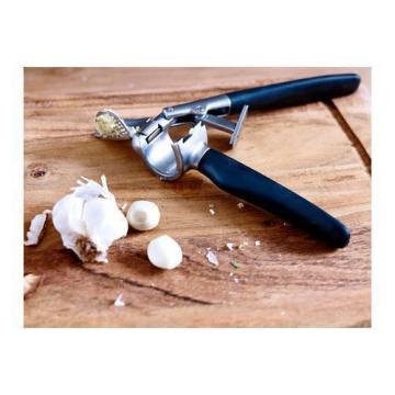 IKEA 365+ VARDEFULL Garlic press, black