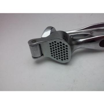 Garlic Press Heavy Duty Kitchen Utensil Rubber Grip Handle