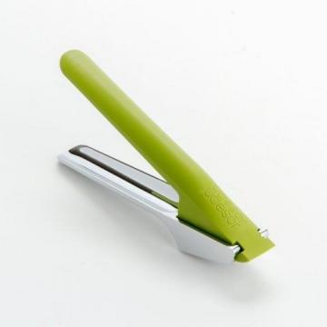 Joseph Joseph Clean Press Garlic Crusher - Green