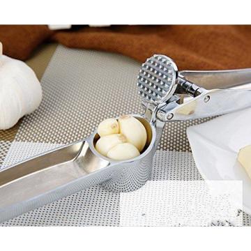 Garlic Press, Tong Stainless Steel Garlic Press with Heavy Large Handles Easily