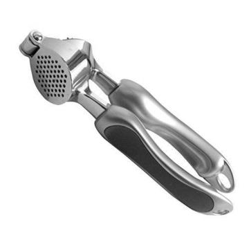 Roscan ROSCAN Self-Cleaning Garlic Press