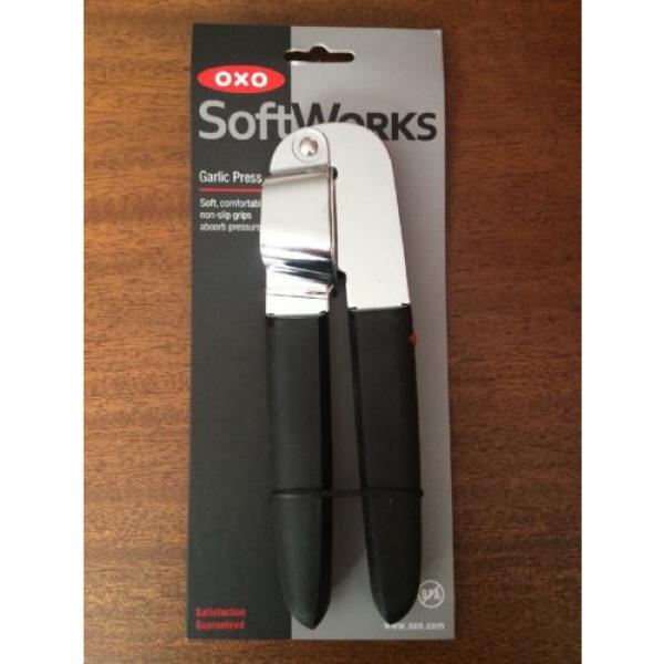 Oxo Softworks Garlic Press Soft Comfortable Non-Slip Grips Absorb Pressure NEW #1 image